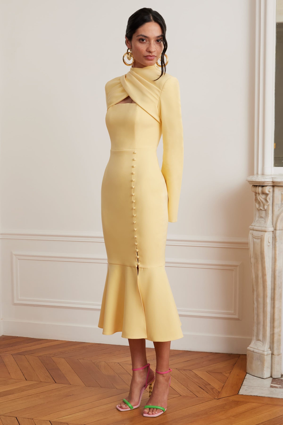 KIMORA High Neck Midi Dress in Yellow Position 4