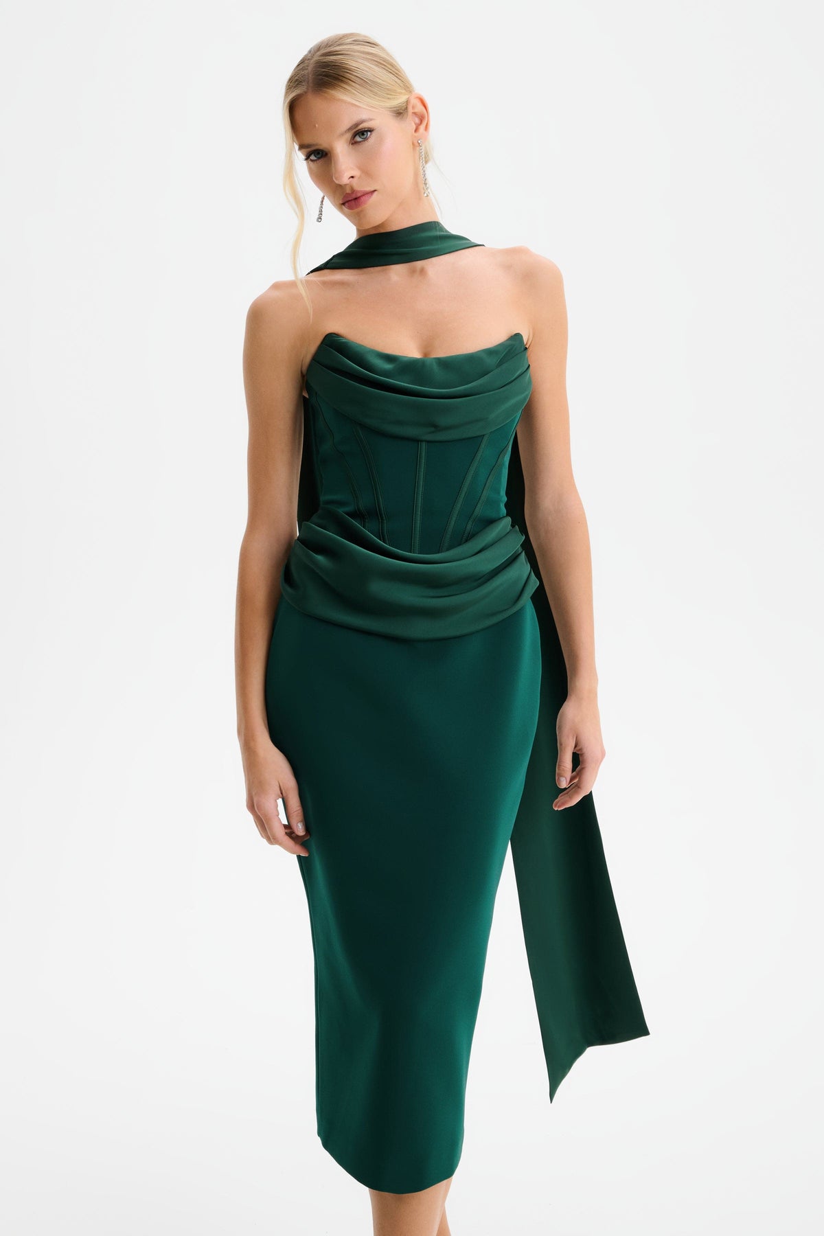 ZENDEYA Bandeau Neck Midi Dress in Emerald Position 4