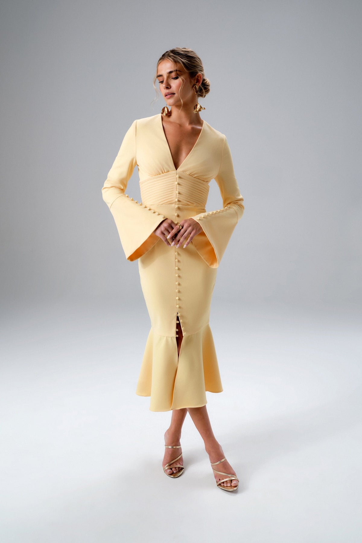 SALMA Fluted Sleeve Midi Dress In Yellow Position 3